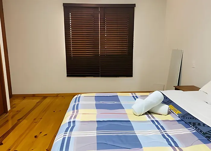 Habitación Acogedora con Baño Privado y Entrada Propia en Miraflores